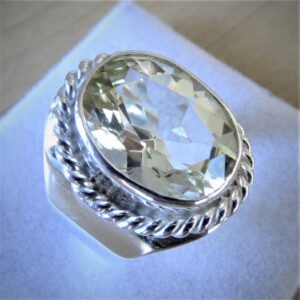 Rope frame dress ring